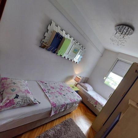 Luxurious Apartment Majda, 2 Bathrooms And Free Parking Split Bagian luar foto