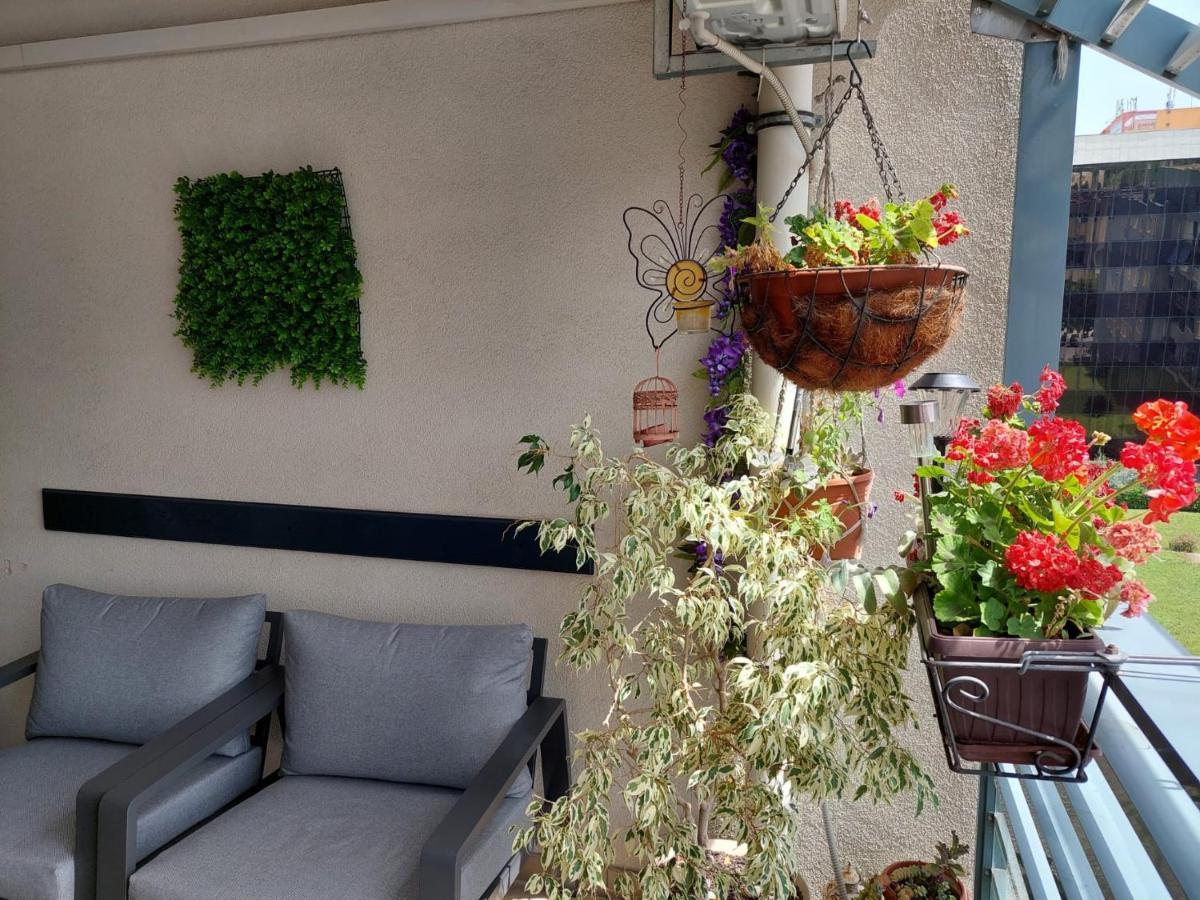 Luxurious Apartment Majda, 2 Bathrooms And Free Parking Split Bagian luar foto